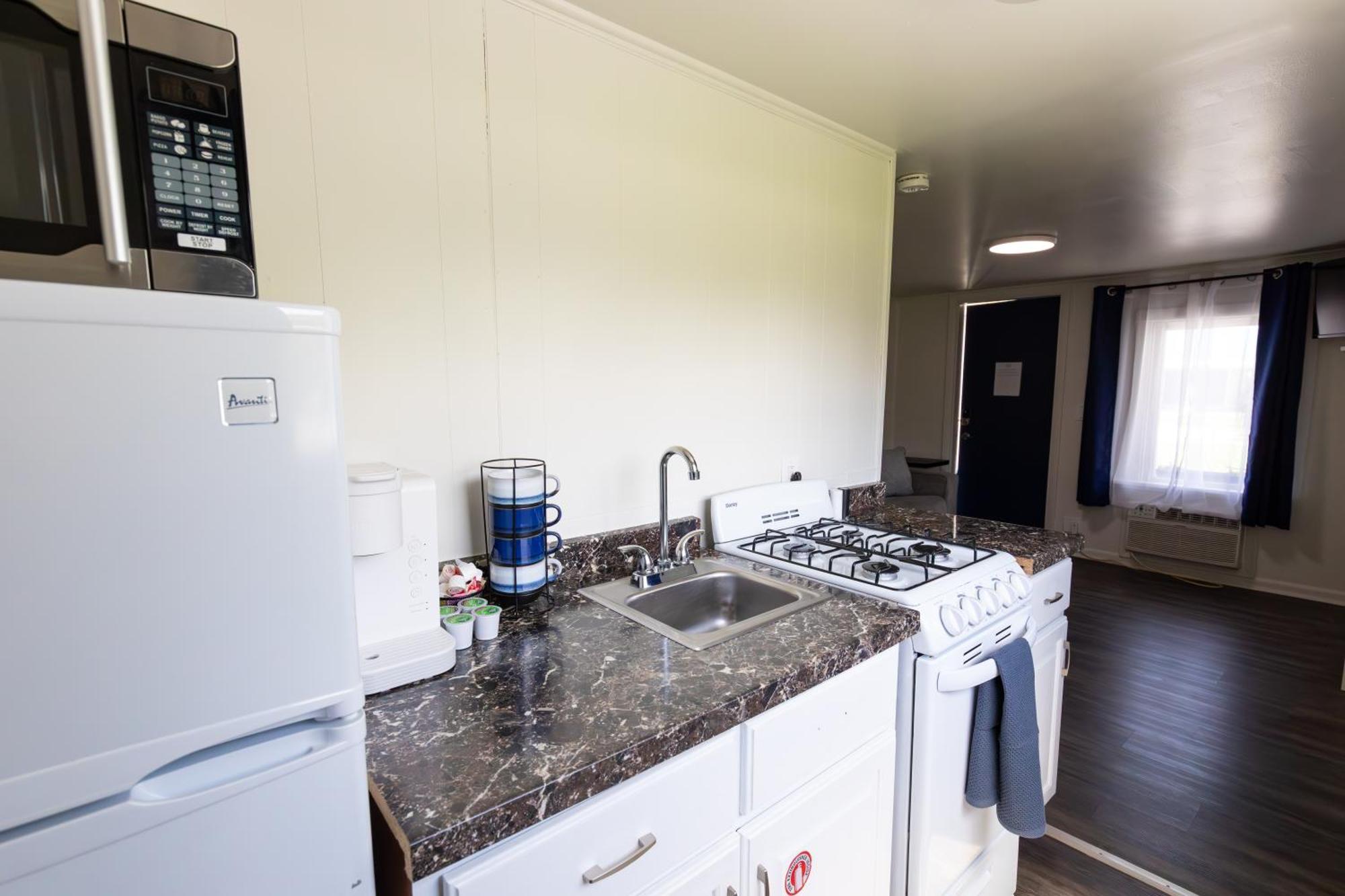 Anchor Bay Inn And Suites Sandusky Quarto foto